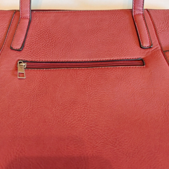 🔴Buy 2 - Get 1 -- K.Carroll Accessories Vegan Leather Zipped Tote - Picture 3 of 12